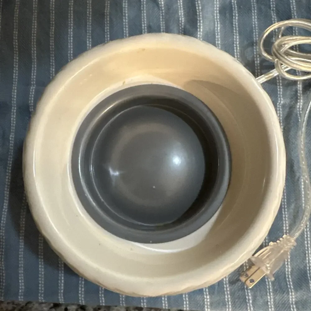 Yankee Candle Scenterpiece Easy Melt Cup Warmer Electric Wax Melter SPW-13